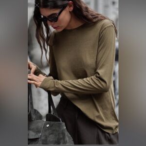 Zara olive green tee Sz L